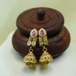 Antique Gold-Plated Kundan Floral Choker Necklace Set with Multicolor Stones & Jhumka Earrings - Image 3